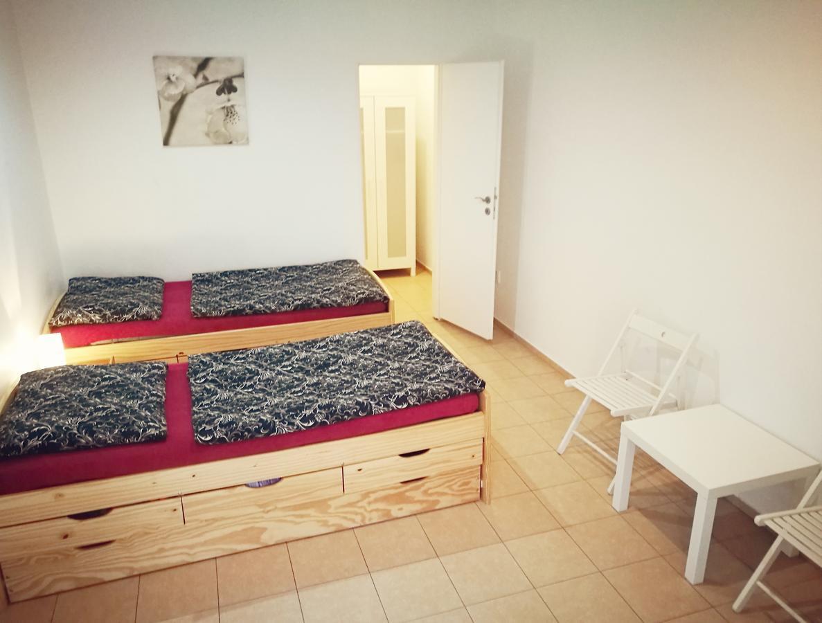 Hostel River Plzen Luaran gambar